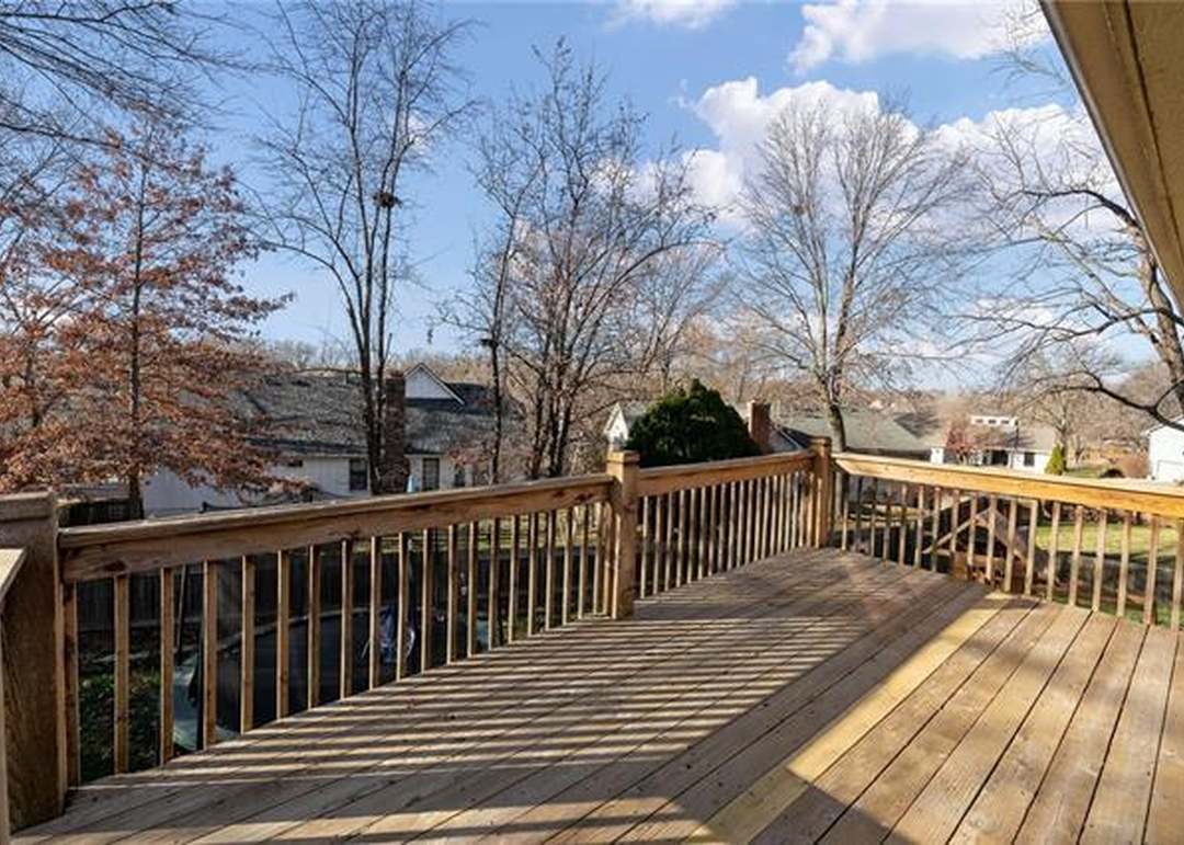 3506 NW BLUE JACKET Drive — photo 50