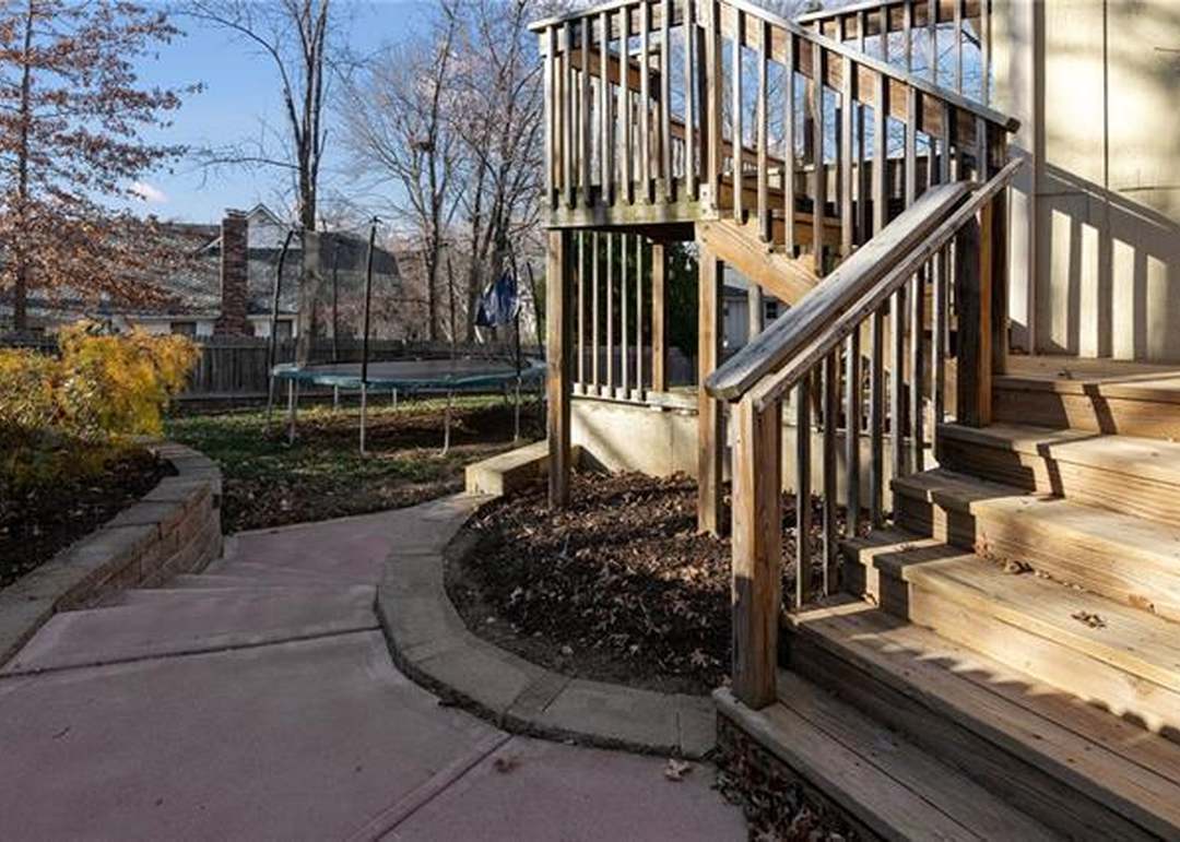 3506 NW BLUE JACKET Drive — photo 52