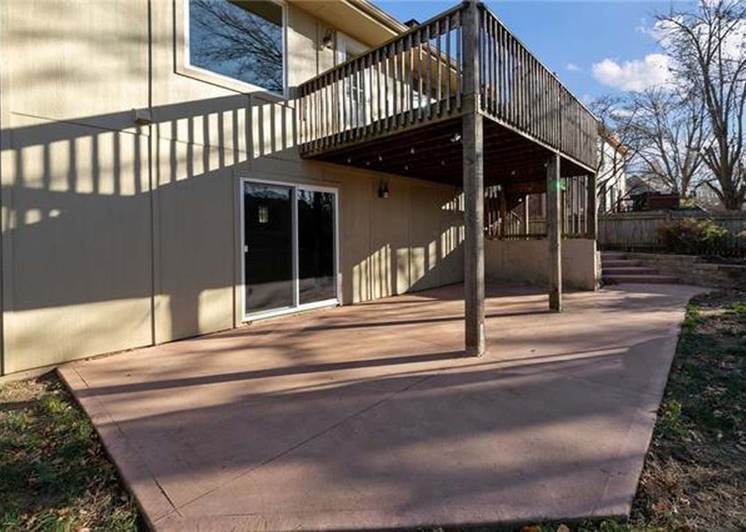 3506 NW BLUE JACKET Drive — photo 53