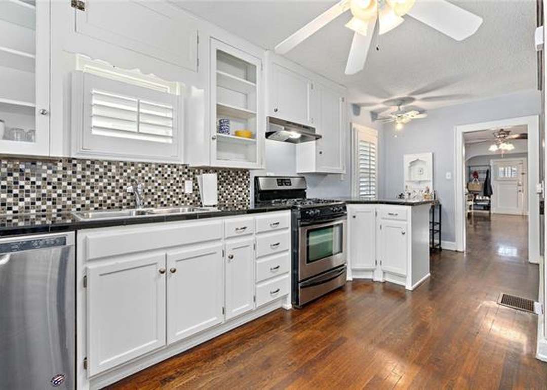 36 W 74th Street — photo 15
