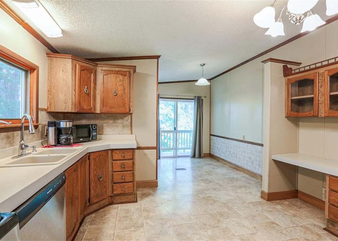 3600 N Flora Avenue — photo 23