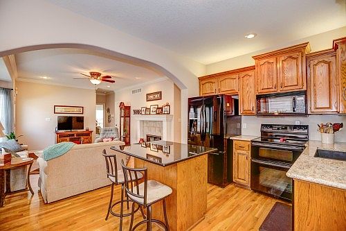 3612 S BOLGER Court — photo 8