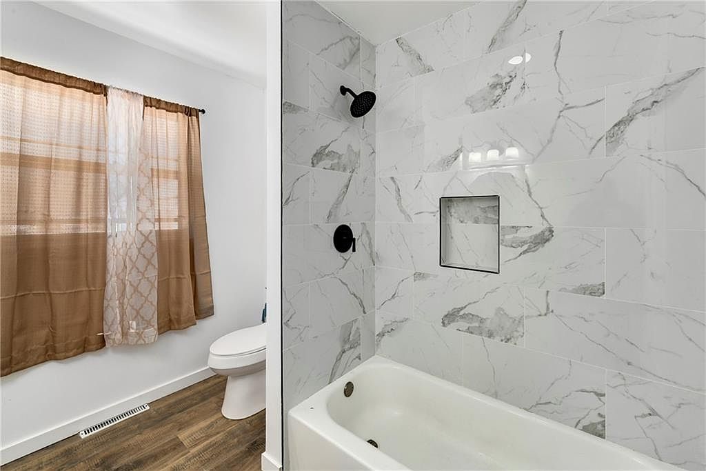 3612 S Park Avenue — photo 17