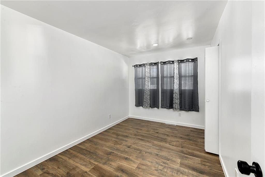 3612 S Park Avenue — photo 19