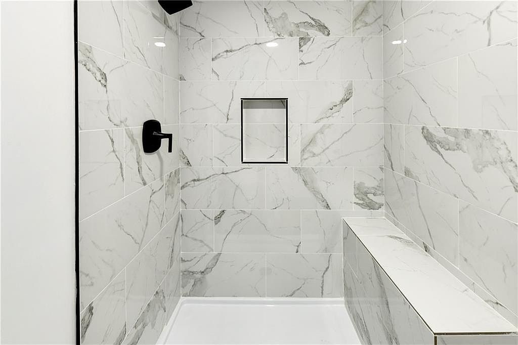 3612 S Park Avenue — photo 29
