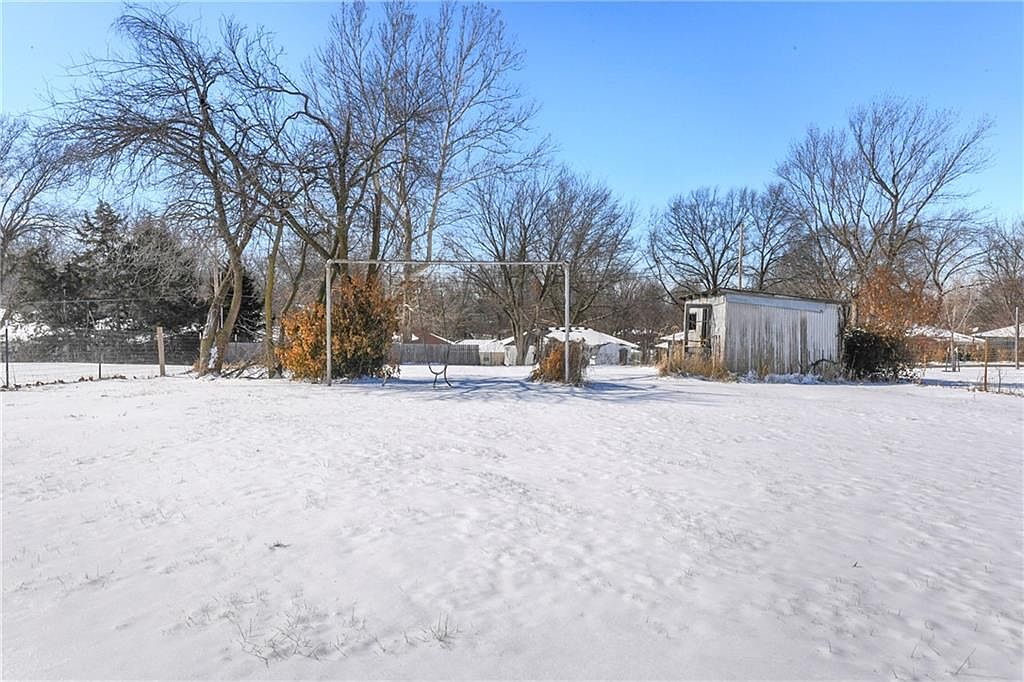 3612 S Park Avenue — photo 36