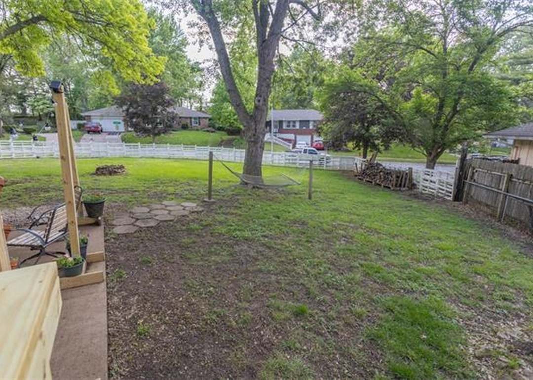 3700 E 113th Terrace — photo 34