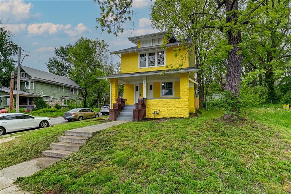 3701 Benton Boulevard — photo 1