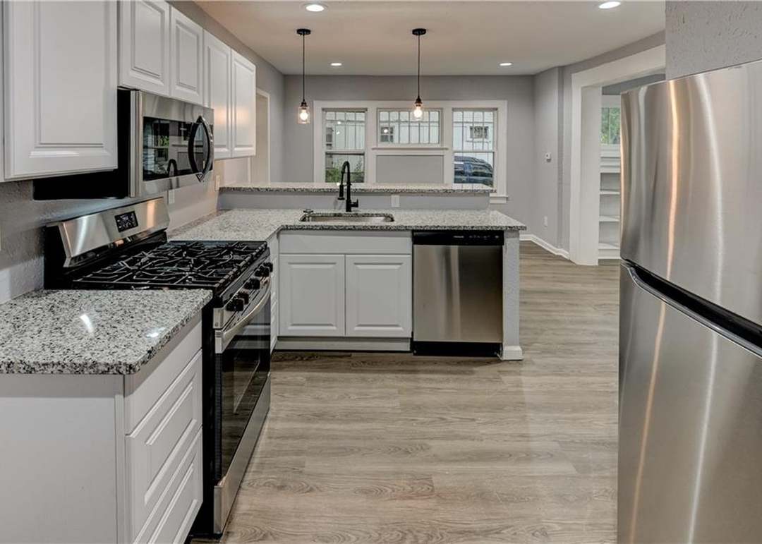 3701 Benton Boulevard — photo 20