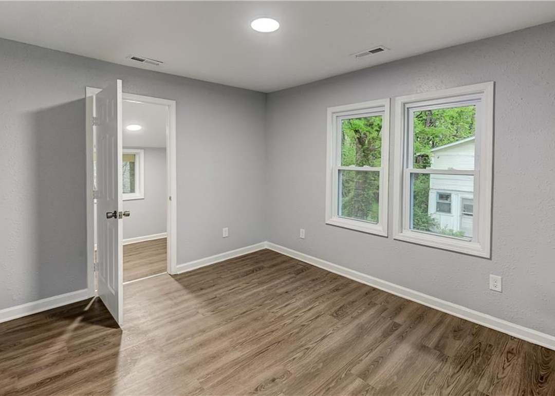 3701 Benton Boulevard — photo 29