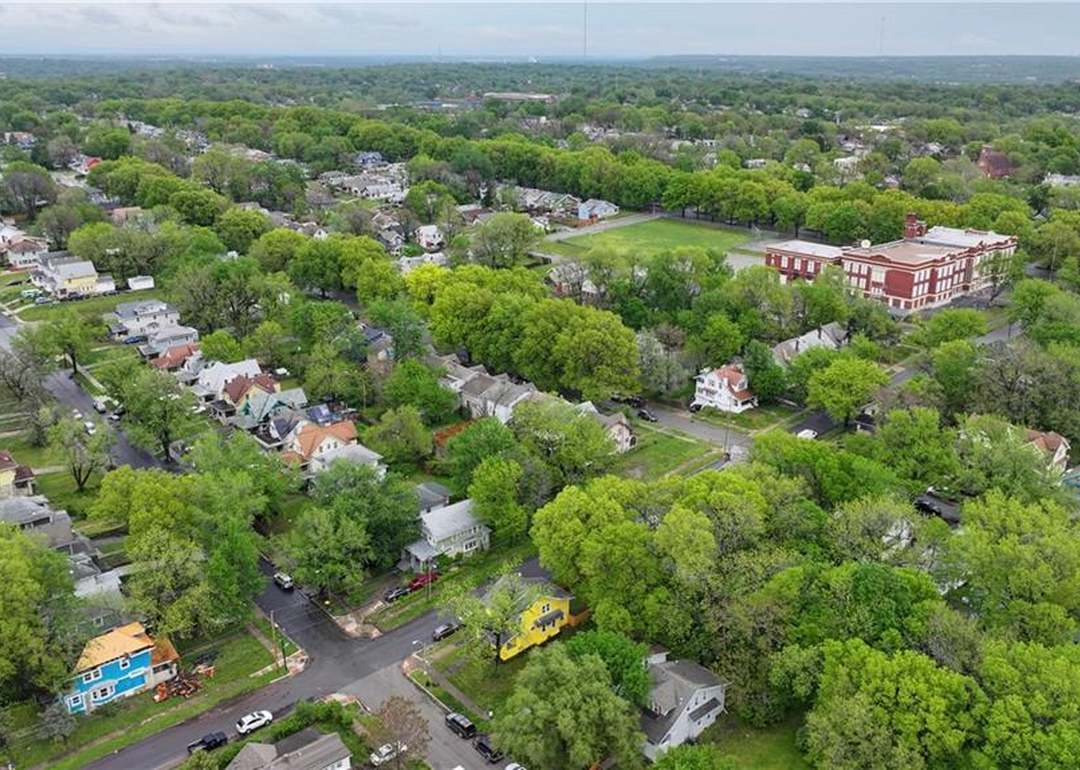 3701 Benton Boulevard — photo 40