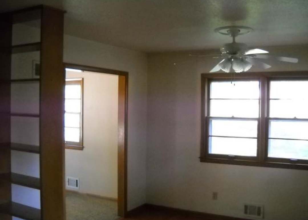 3719 Greenwich Lane — photo 8