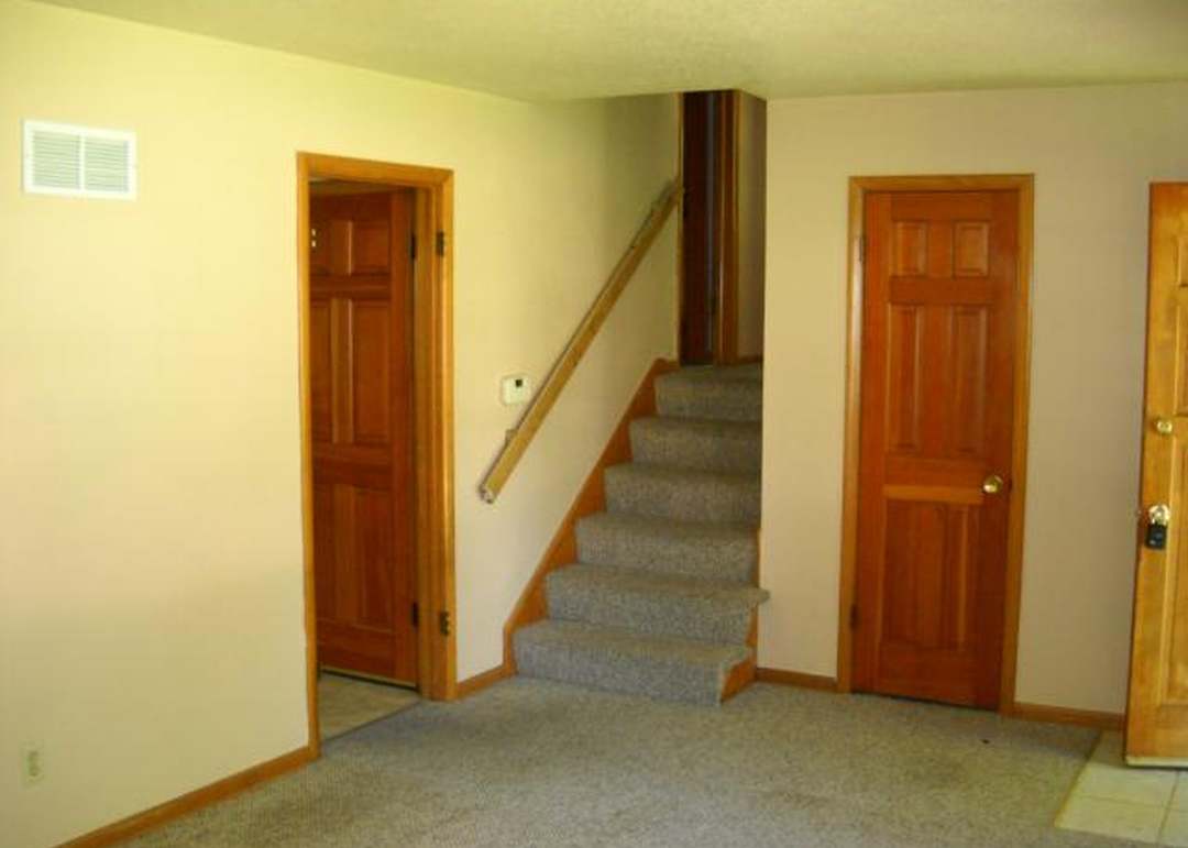 3719 Greenwich Lane — photo 12