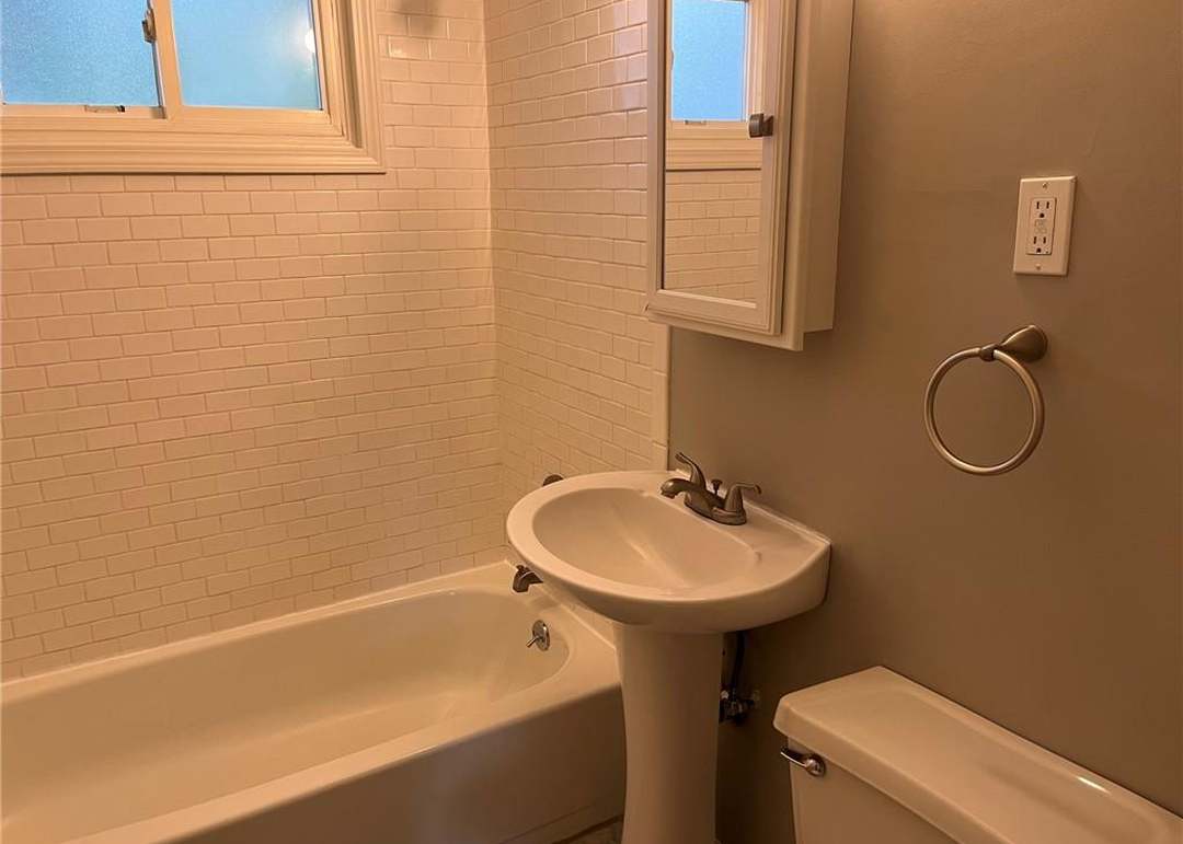 3719 N CYPRESS Drive — photo 5