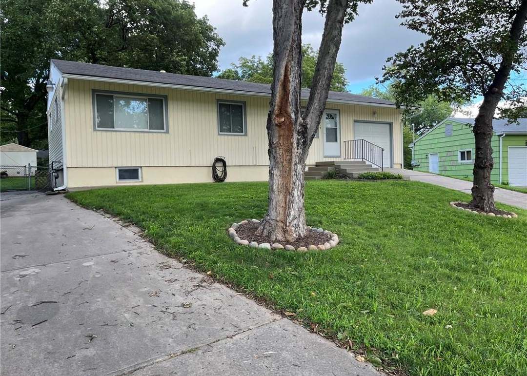 3719 N CYPRESS Drive — photo 8