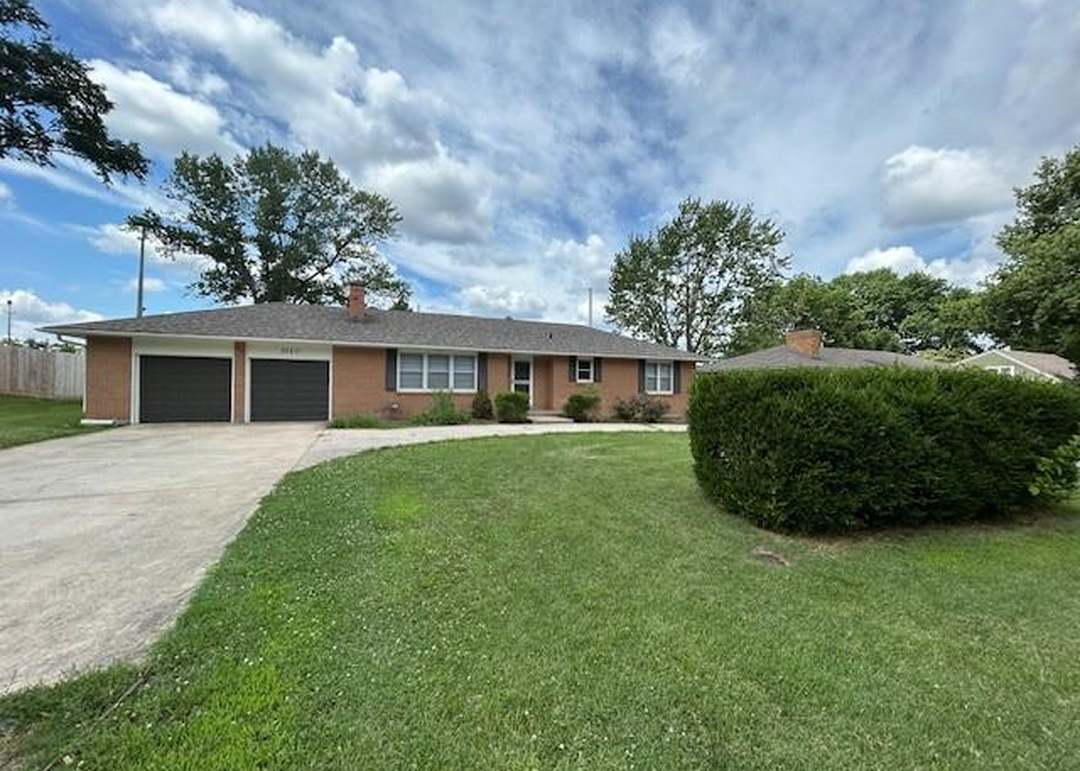 3720 Blue Ridge Boulevard — photo 8
