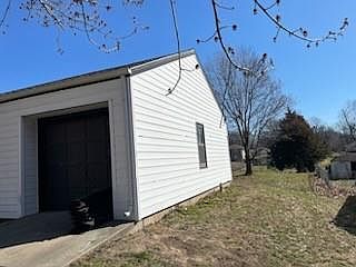 3807 Harvard Avenue — photo 3