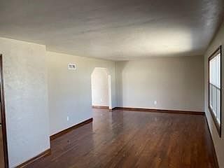 3807 Harvard Avenue — photo 6