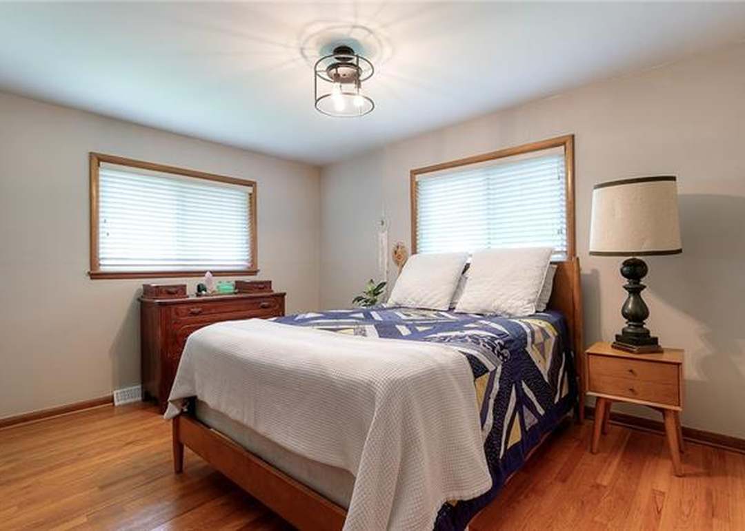3815 NE 54th Street — photo 21
