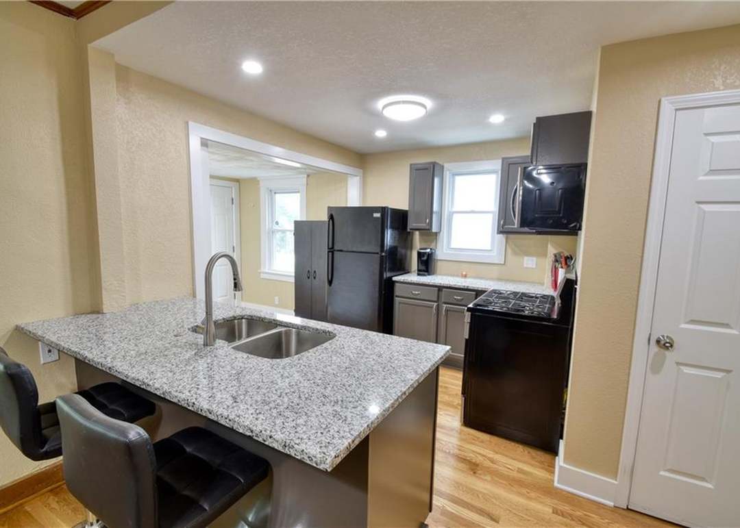 3820 College Avenue — photo 14