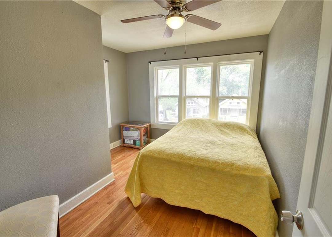 3820 College Avenue — photo 17