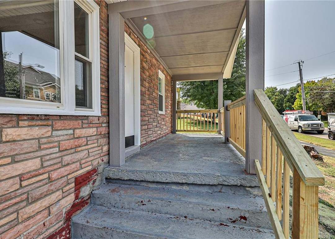 3839 S Minnie Street — photo 10