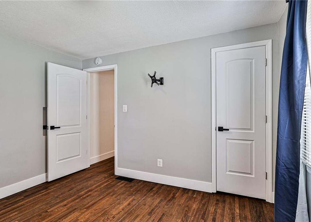 3839 S Minnie Street — photo 22