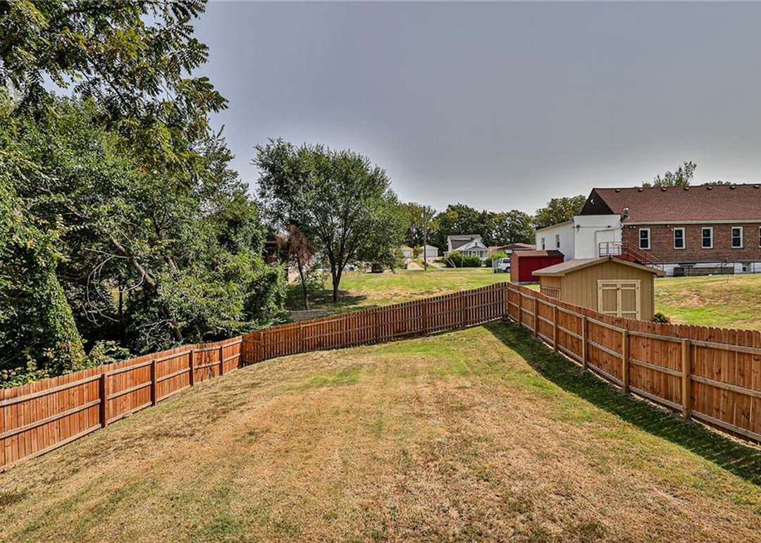 3839 S Minnie Street — photo 25