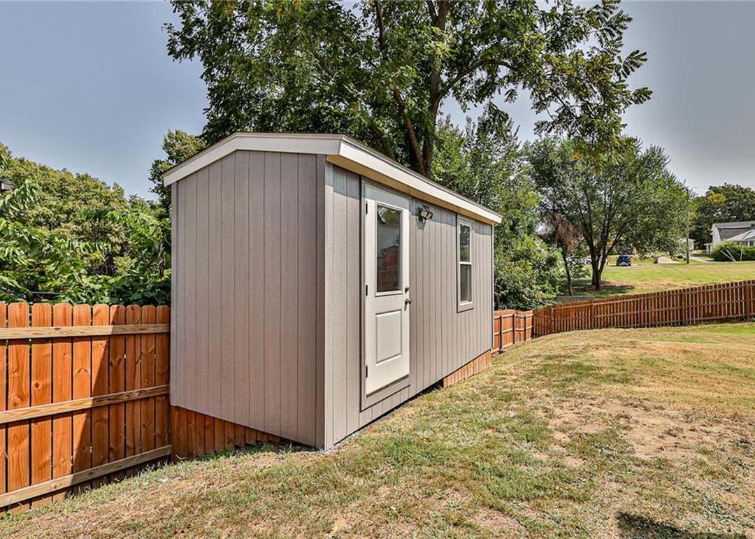 3839 S Minnie Street — photo 27