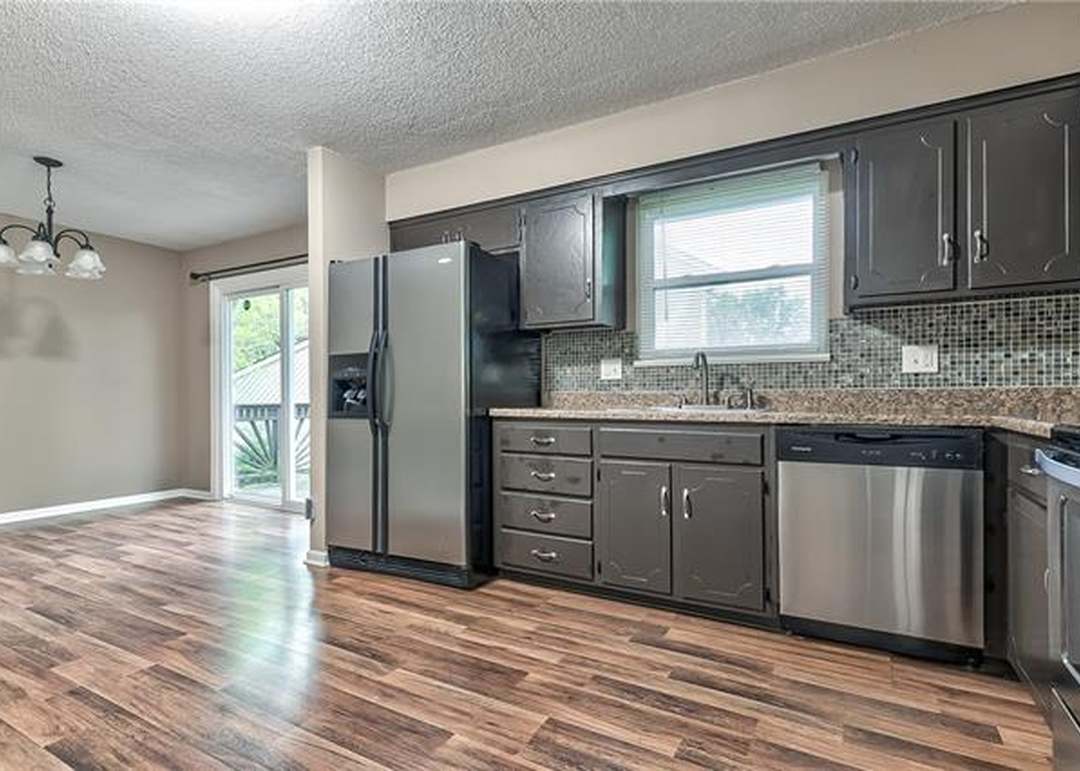 401 N CLEVELAND Avenue — photo 12