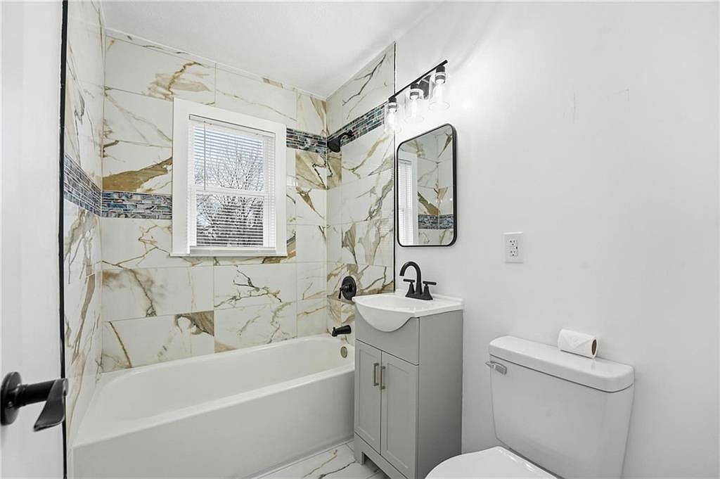 4043 Monroe Avenue — photo 11