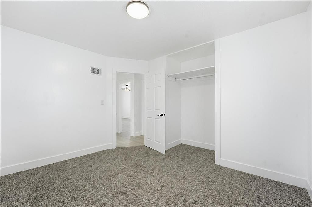 4043 Monroe Avenue — photo 13