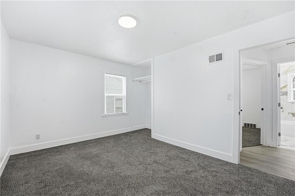 4043 Monroe Avenue — photo 15