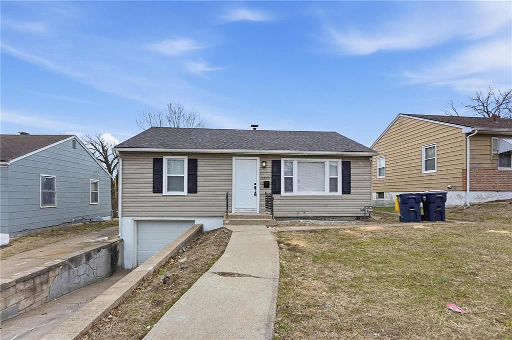 4043 Monroe Avenue — photo 26