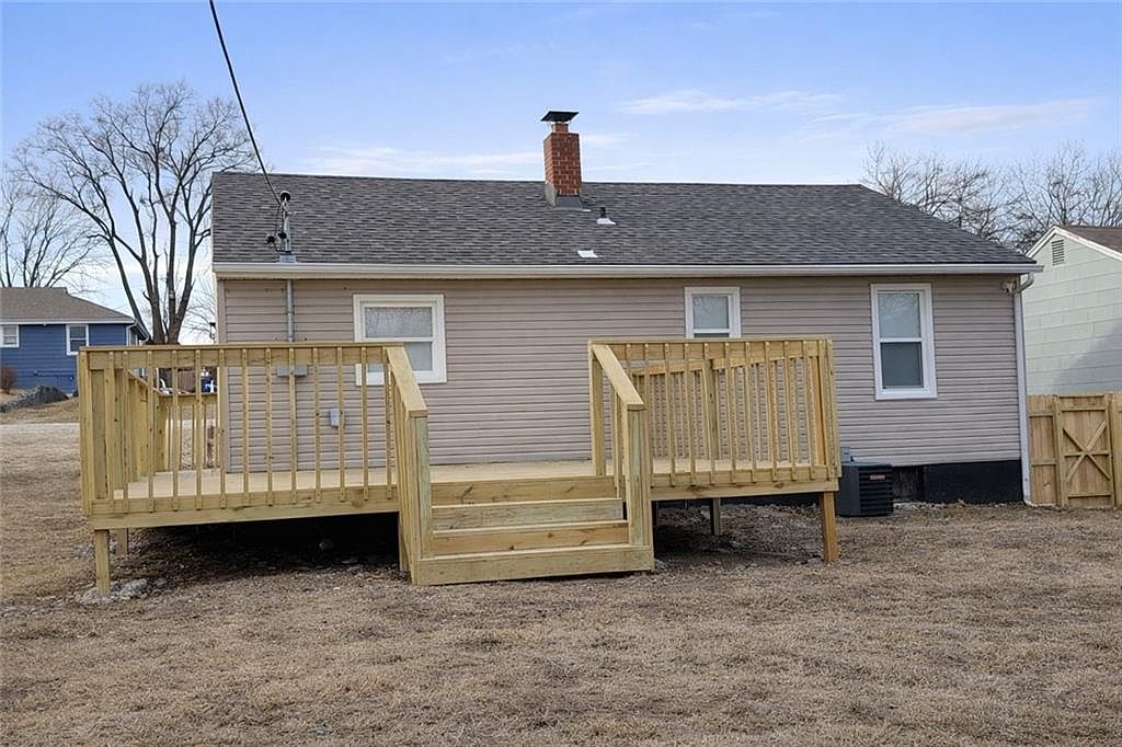4043 Monroe Avenue — photo 29