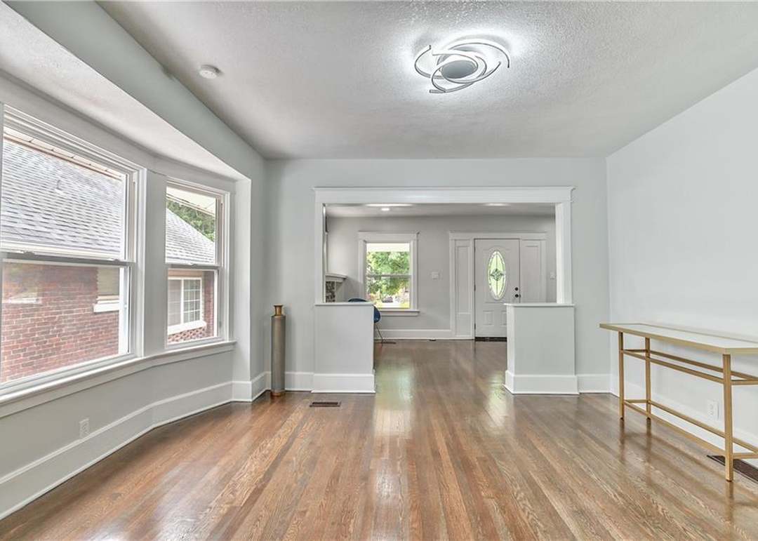 4045 Benton Boulevard — photo 17