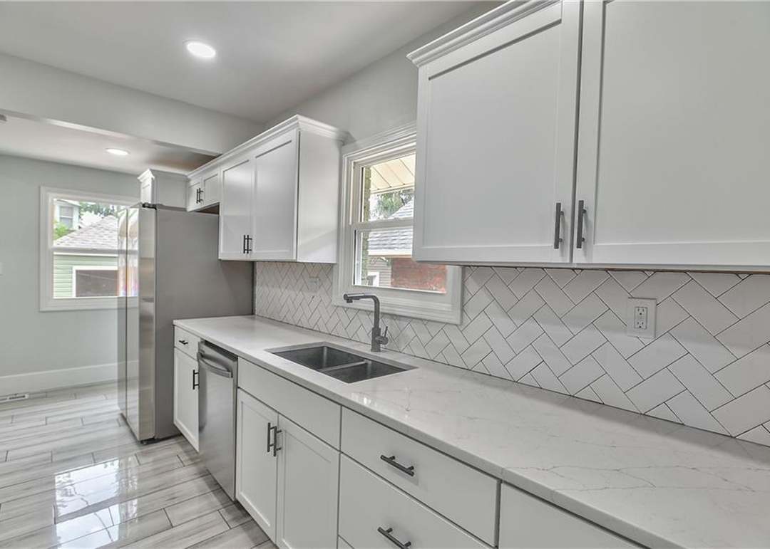 4045 Benton Boulevard — photo 19