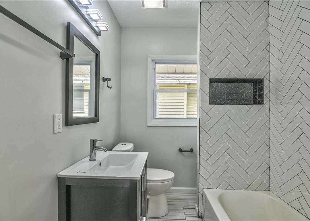 4045 Benton Boulevard — photo 24