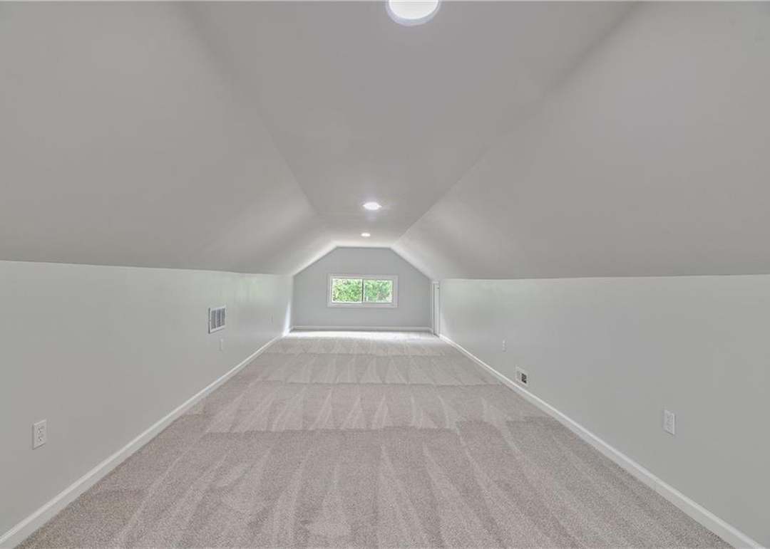 4045 Benton Boulevard — photo 29