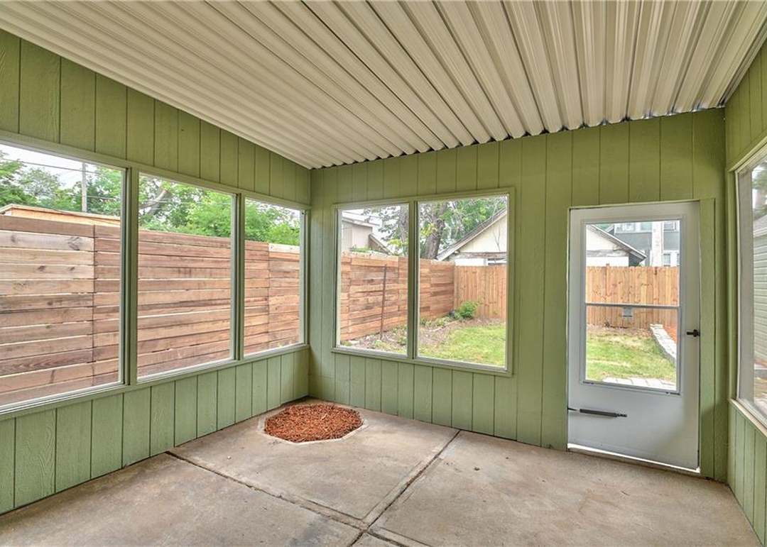 4045 Benton Boulevard — photo 33
