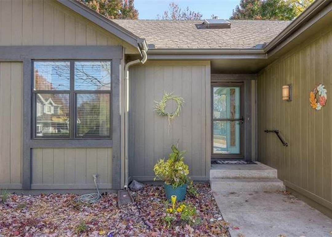4045 SW Clipper Lane — photo 8
