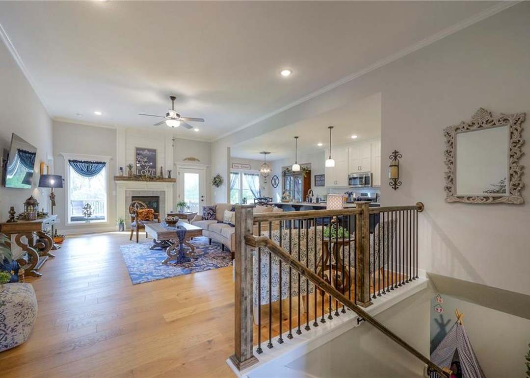 405 Lilly Lane — photo 15
