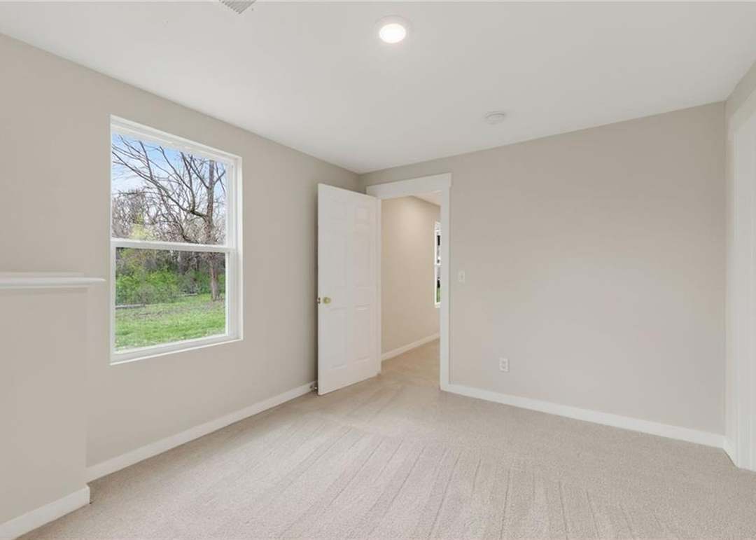 405 N Harrison Street — photo 29
