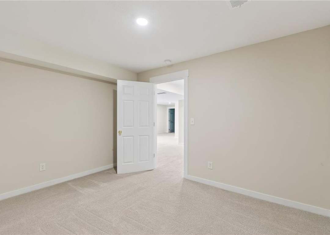405 N Harrison Street — photo 31