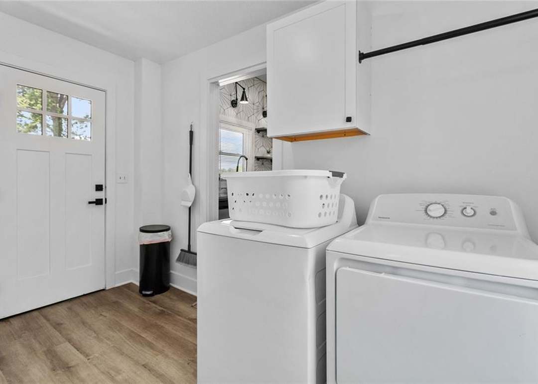 405 S Keeler Street — photo 23