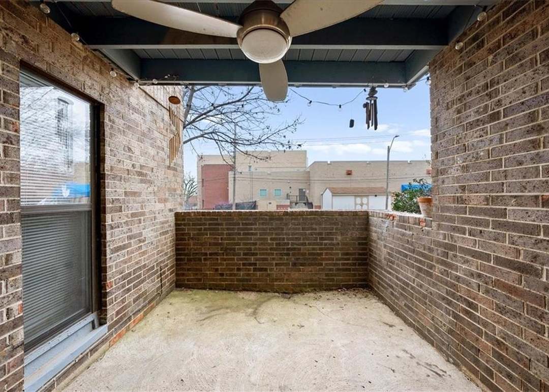 4057 Walnut Street — photo 13