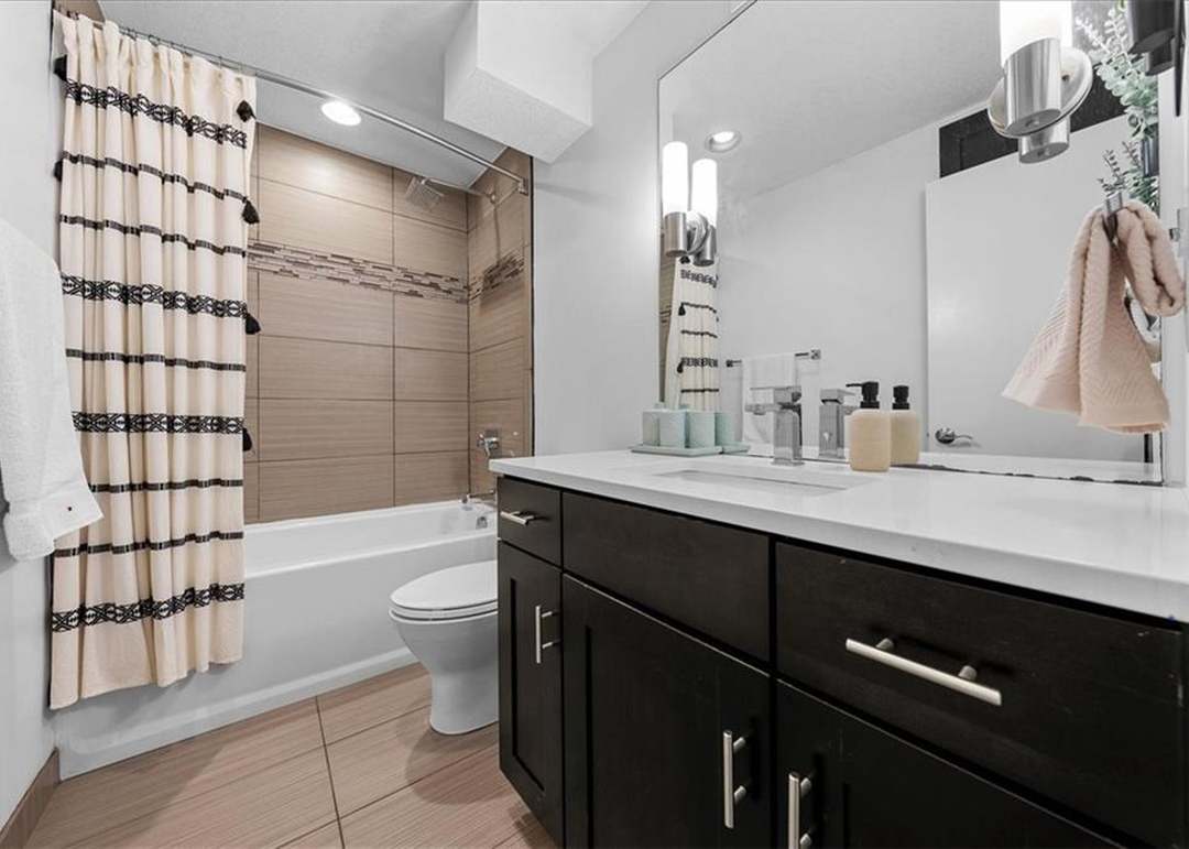 4057 Walnut Street — photo 15