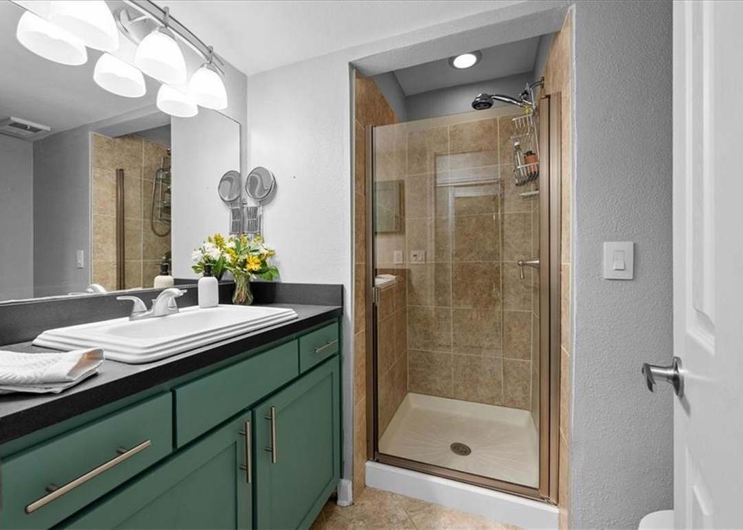 4057 Walnut Street — photo 19
