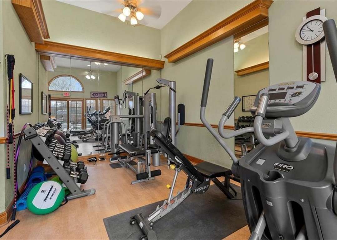 4057 Walnut Street — photo 25
