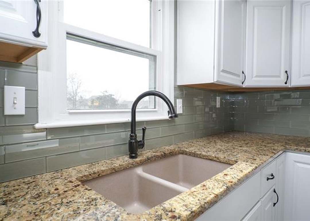 4065 SW Lido Drive — photo 18